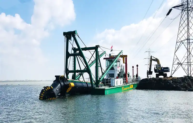 Земснаряды для добычи песка 2