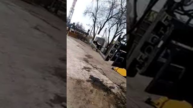 Шинный манипулятор — работа гидравлического захвата